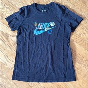 Nike Black Short Sleeve Tee with Swoosh